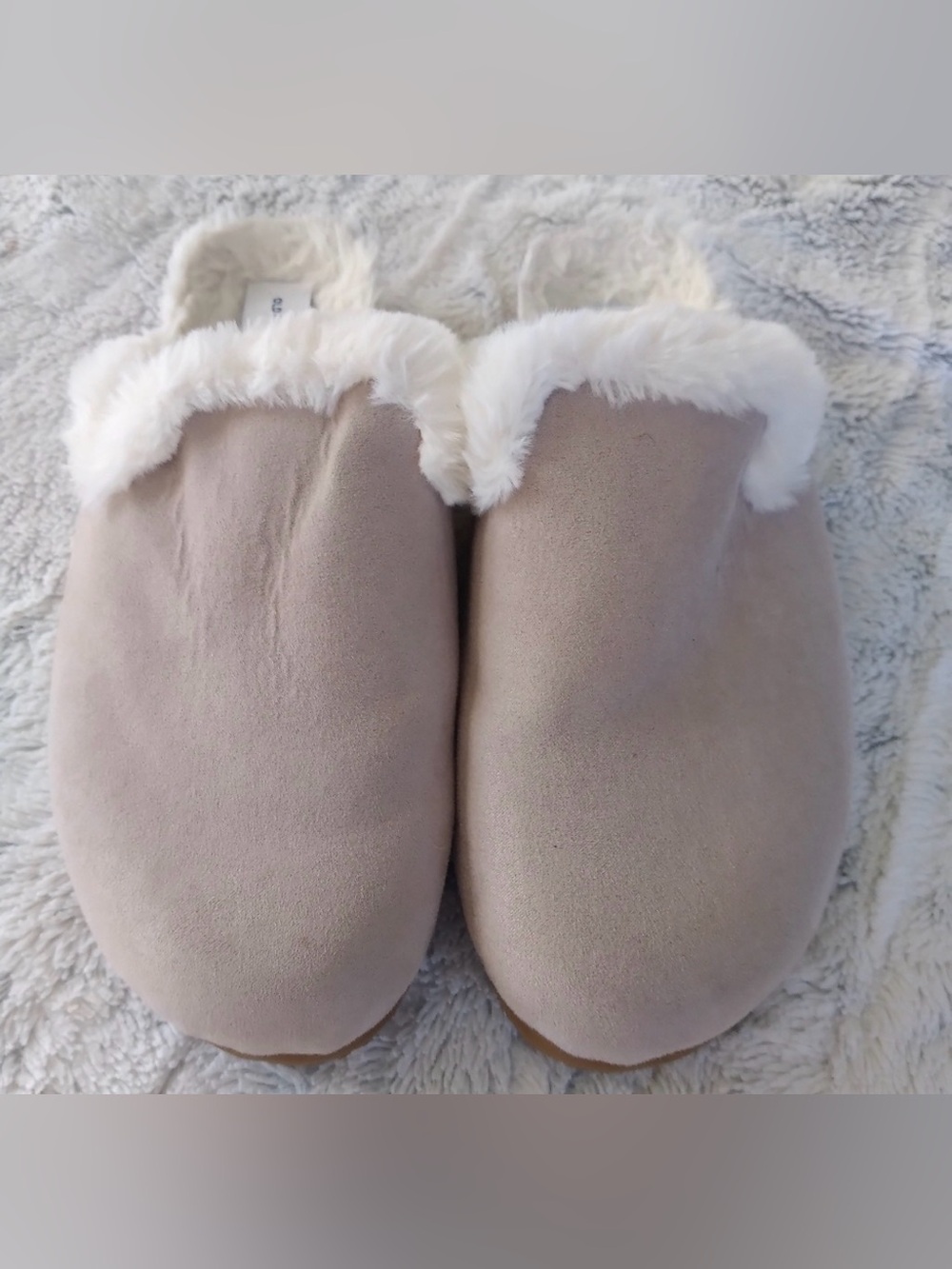 Old Navy Easy Fur Slide Slippers Light Taupe Faux Fur Size 6